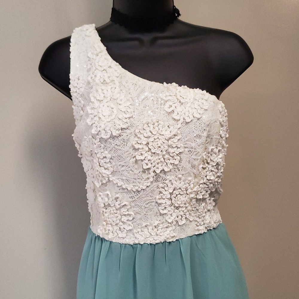 NWOT Asymmetrical Soieblu White Teal Dress
